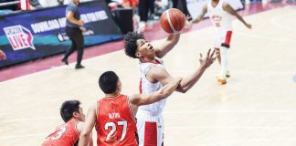 Barangay Ginebra San Miguel Kings’ Jayson David was hacked by the defense of NorthPort Batang Pier’s Avan Nava. PBA PHOTO