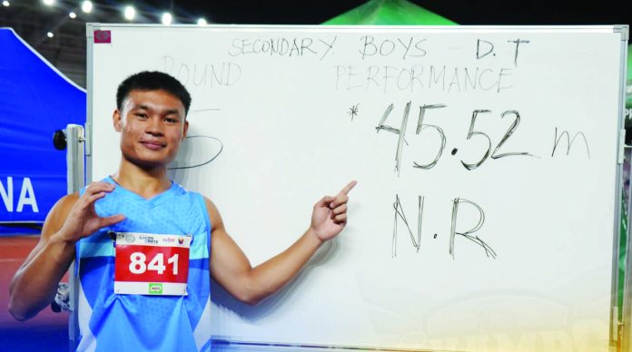 sports_Palaro_resized Antiqueño Josh Gabriel Salcedo had a record-setting performance in the secondary boys discus throw event. PHOTO COURTESY OF DEPED WESTERN VISAYAS