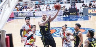 TNT Tropang 5G’s Kelly Williams scoops for a layup. PBA PHOTO