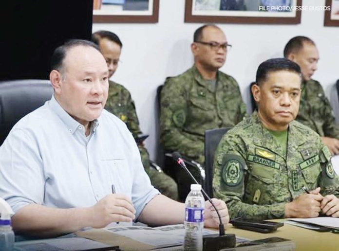 Teodoro-1 Defense Secretary Gilberto Teodoro Jr. and Armed Forces of the Philippines Chief of Staff General Romeo Brawner Jr. slammed a malicious and misleading report from what they said are Chinese intelligence agents posing as journalists at a defense conference in Singapore.