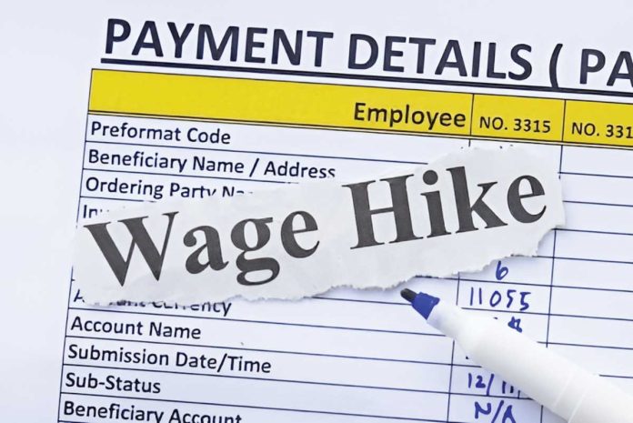 Wage-hike The House of Representatives’ version of a legislated wage hike bill, which increases minimum wage earners’ salaries by P200 per day, has been approved on third and final reading. INQUIRER.NET FILES