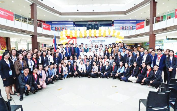 capiz_jobstart_resized In line with the initiative of the Department of Labor and Employment, through the Capiz Public Employment Service Office (PESO), a total of 83 young Capisnons officially graduated from the JobStart 2025 program held at Robinsons Roxas in Roxas City on June 26, 2025. CAPIZ PROV’L GOV’T COMMUNICATIONS GROUP PHOTO