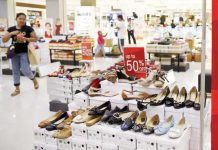 PH credit market seen to grow as inflation eases Rising retail sales are likely to translate into more credit card transactions, buy-now-pay-later usage, and small-ticket installment loans, according to consultancy firm TransUnion. PHOTO COURTESY OF ASIA.NIKKEI.COM