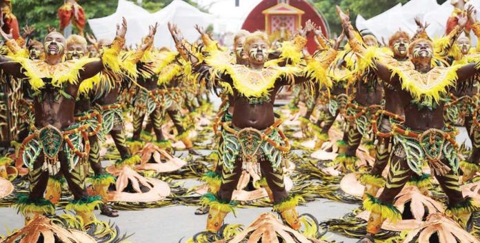 dinagyang WORLD-CLASS ILONGGO PRIDE. Iloilo City’s Dinagyang Festival proudly showcased the richness of Ilonggo culture and creativity on two prestigious stages — the 127th Philippine Independence Day celebration at the Quirino Grandstand in Manila (upper photo), and the 2025 World Expo in Osaka, Japan (lower photos). With vibrant costumes, powerful drumbeats, and electrifying choreography, the Dinagyang contingents enthralled local and international audiences alike, proving once again why Dinagyang is among the Philippines’ premier cultural showcases. JADE DEQUIÑA PHOTO