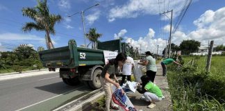 Personnel from the Provincial Government Environment and Natural Resources Office and the Municipal Environment and Natural Resources Offices of various Iloilo local government units remove campaign posters along the roadside as part of the 10-day “Limpyo Eleksyon: Operation Baklas” clean-up drive held from May 13 to 21. PHOTO FROM PENRO-LGU ILOILO IPG FACEBOOK PAGE