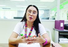 “Ideally, garbage segregation starts at home, where recyclables like bottles, paper, and plastics are separated and sold directly, reducing the volume of waste that goes to the MRF (Materials Recovery Facilities),” says Iloilo Provincial Government Environment and Natural Resources Office’s senior environmental management specialist Mitzi Peñaflorida. IME SORNITO/PN