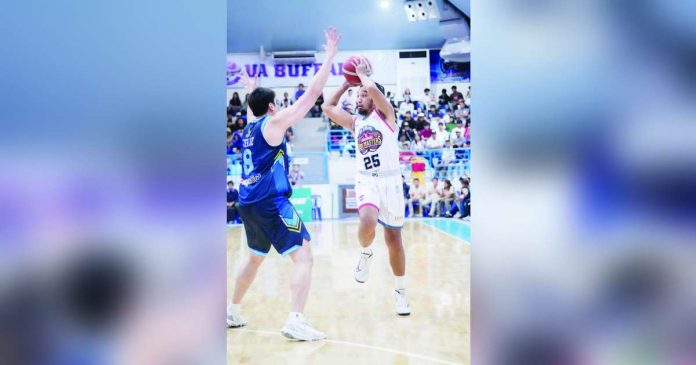 sports Pania_superimposed Philip Paniamogan finished with a MPBL record 15 triples in Batangas City Rum Masters’ lopsided win over Cebu Classic. MPBL PHOTO