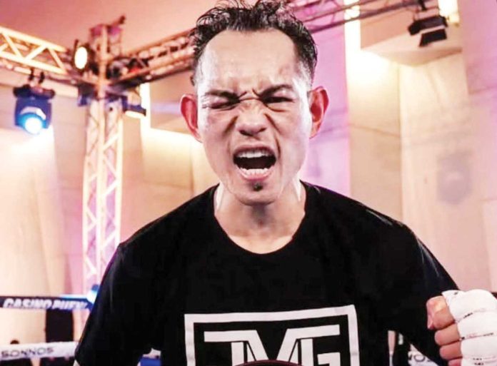 sports_Donaire_resized Nonito Donaire Jr.’s right eye is completely shut following a headbutt from Andres Campos. PHOTO COURTESY OF NONITO DONAIRE JR.