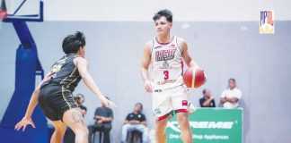 Negrense Jan Formento lead Valenzuela City Magic to a tight win over Bacolod City Tubo Slashers. MPBL PHOTO