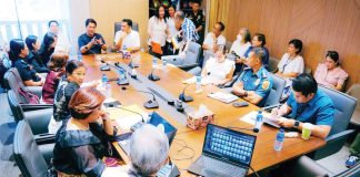 Lone District Congressman Alfredo Abelardo Benitez and Mayor Greg Gasataya convened an emergency meeting with the City Disaster Risk Reduction and Management Council (CDRRMC) and key response agencies on July 14 at the City Mayor’s Office in the Bacolod City Government Center to address the flooding concerns in the city. PHOTO COURTESY OF MAYOR GREG GASATAYA/FACEBOOK