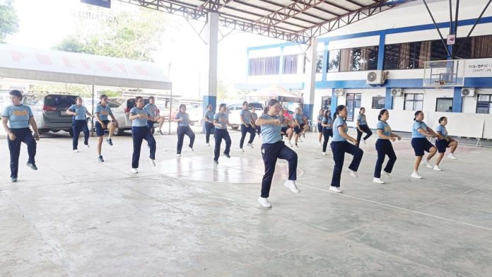 CPPO-revives-copy Capiz Police Provincial Office personnel officially kick off the Pulisteniks program, also known as the Regular Physical Conditioning Program at Camp Teodorico C. Apil in Barangay Lanot, Roxas City on June 8, 2025. CPPO PHOTO