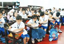 Students begin writing on their new notebook during the first day of school for Academic Year 2025-2026 at Santiago Elementary School in Barangay Santiago, City of General Trias, Cavite on June 16, 2025. Some 27 million students nationwide have returned to their classes. PNA