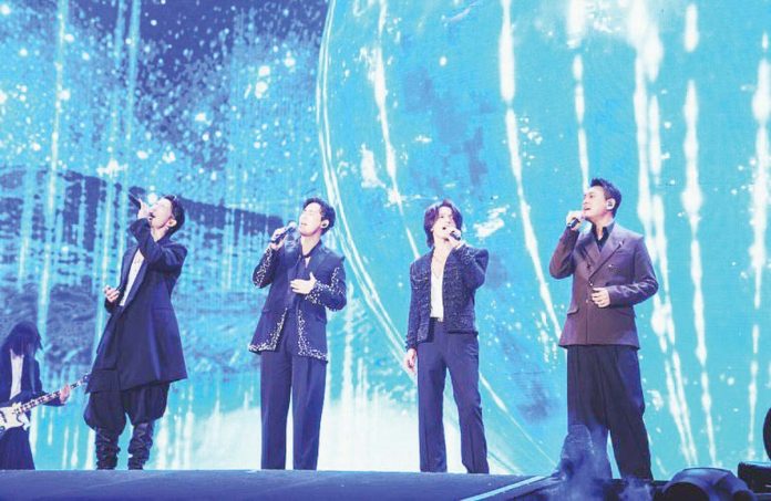 F4_reunion_copy_resized (From left) Vanness Wu, Vic Chou, Jerry Yan, and Ken Chu. KEN CHU/INSTAGRAM PHOTO