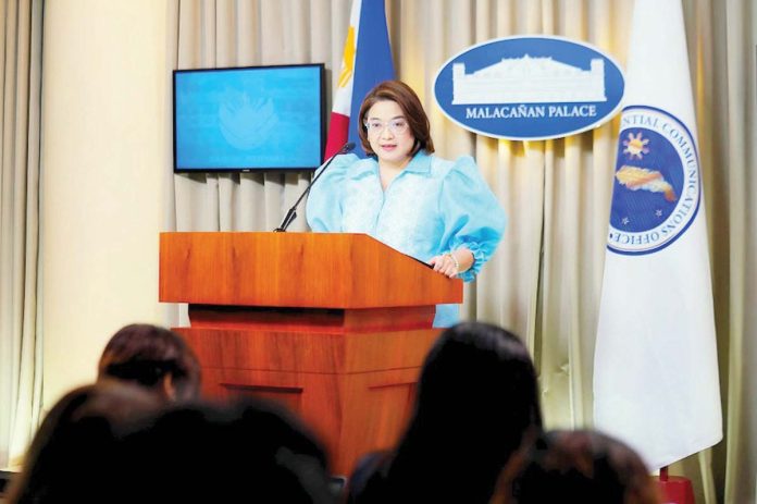 Palace_clarifies_copy_resized Presidential Communications Office’s Undersecretary Claire Castro says President Ferdinand Marcos Jr. merely pointed out shortcomings in the rollout of the K-12 program due to inadequate agency preparation — not the policy itself. PCO