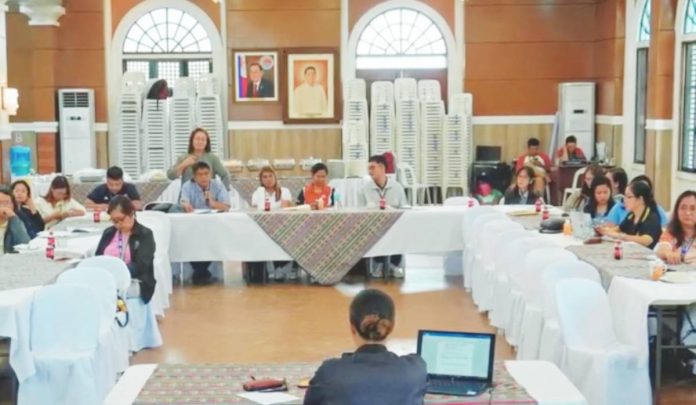 committee meeting Provincial Board member Trina Marie Ignacio presided over the Capiz Provincial Convergence Committee’s 2nd Quarter Meeting on July 25, 2025. CAPIZ PROV’L GOV’T COMMUNICATIONS GROUP PHOTO