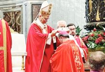 Jaro archbishop receives pallium from Pope Leo XIV Archbishop Midyphil Billones of the Archdiocese of Jaro receives the pallium from Pope Leo XIV during the Solemnity of Saints Peter and Paul at Saint Peter’s Basilica — signifying his communion with the Holy See and his role as shepherd of the Church. PHOTO FROM ARCHDIOCESE OF JARO, COMMISSION ON SOCIAL COMMUNICATIONS