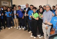 United for seamless transport fare payments: (from left to right) VISA Country Manager Jeffrey Navarro, Mynt President and CEO Martha Sazon, DOTr Secretary Vince B. Dizon, DICT Secretary Henry Rhoel R. Aguda, BSP Monetary Board Member Walter C. Wassmer, G-Xchange President and CEO Ren-ren Reyes, LANDBANK President and CEO Lynette V. Ortiz and Executive Vice President Leila C. Martin, and BSP Deputy Governor Mamerto E. Tangonan join forces to pilot contactless fare payments at MRT-3 under the Automated Fare Collection System (AFCS).