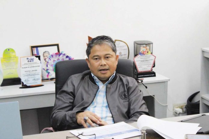 Four transport cooperatives failed to submit to the Cooperative Development Authority their required annual reports within the prescribed period. If non-compliance persists for more than two years, dissolution proceedings may follow, warns Regional Director Antonio Escobar. NELJOY GALIGAO/PN