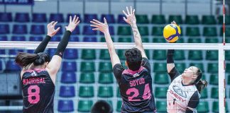 Ilongga Princess Ann Robles of Chery Tiggo Crossovers tries to score against the defense of Negrense Christine Joy Soyud of Akari Power Chargers. PVL PHOTO