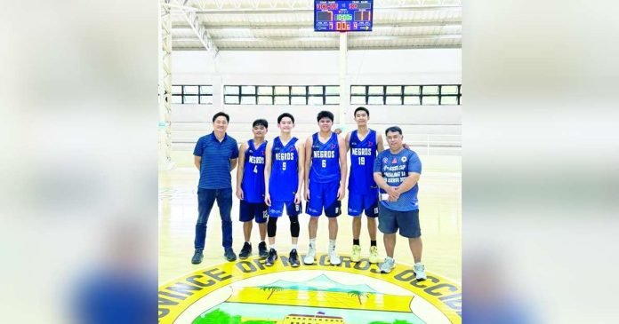 sports Tay_superimposed Members of the Bacolod Tay Tung High School Thunderbolts 3x3 team. PHOTO COURTESY OF PETE BARCELONA