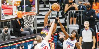 Deandre Ayton has agreed to a two-year contract with the Los Angeles Lakers. GETTY IMAGES