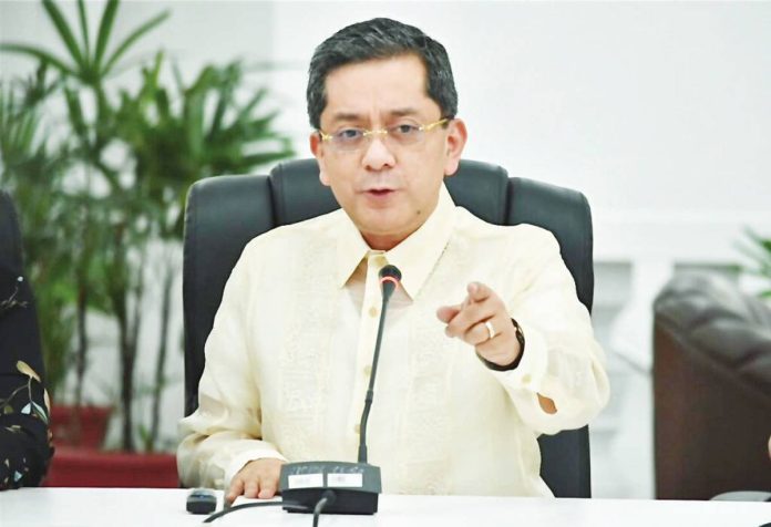 Comelec_stands_firm_copy_resized Commission on Elections chairperson George Garcia says Duterte Youth failed to comply with publication and hearing requirements, endorsed an unqualified nominee, and even promoted violence. INQUIRER.net file photo / NOY MORCOSO