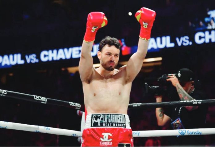 Former boxing copy Former champion boxer Julio Cesar Chavez Jr. has been detained in Mexico after being deported by the United States to face drug trafficking-related charges, Mexican authorities said. REUTERS