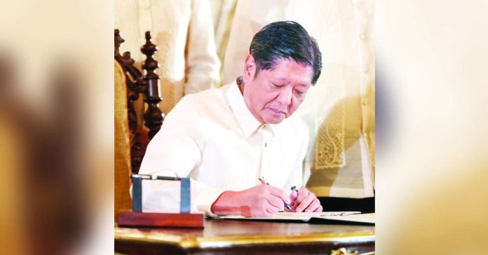 “Today, through the signing of the Judiciary Fiscal Autonomy Act, we are putting safeguards in place so that the judiciary can work more efficiently and more independently,” says President Ferdinand “Bongbong” Marcos Jr. PCO