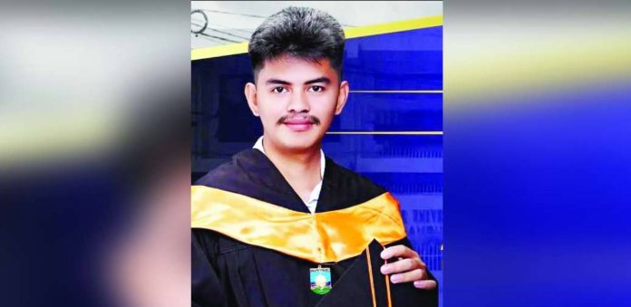 capisnon ranks third copy_superimposed A Capiz native, Dave Vincent P. Alegre of Barangay Ilaya, Ivisan, ranks third in August 2025 Certified Plant Mechanic Computer-Based Licensure Examination. PHOTO COURTESY OF BOMBO RADYO ROXAS