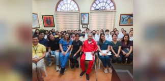 More than 50 newly hired doctors and nurses of the Roxas Memorial Provincial Hospital (RMPH) convened with Capiz’s Gov. Fredenil H. Castro on August 19, 2025 to discuss the renaming of RMPH to Capiz Medical Center. CAPIZ PROV’L COMMUNICATIONS GROUP PHOTO