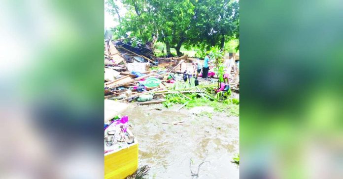 capiz tornado_superimposed Ten houses were either destroyed of damaged on Thursday afternoon, Aug. 28, 2025, after a tornado hit four sitios in Barangay Butacal, Panay, Capiz. PHOTO COURTESY OF DYVR RMN ROXAS/FACEBOOK