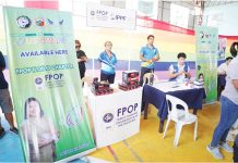 Wellness program seeks to boost Ilonggos’ self-worth and access to public services Representatives from the Family Planning Organization of the Philippines (FPOP) Iloilo Chapter offer free services and information during the launch of the USGWAPS program at Barangay Veterans Village, Iloilo City, on August 4, 2025. The initiative, led by Mayor Raisa Treñas, aims to bring grooming, wellness, and essential public services closer to the barangays. MAYOR RAISA TREÑAS FACEBOOK PAGE