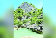 Carles closes Tangke Lagoon for safety, environmental recovery The emerald waters of Tangke Saltwater Lagoon in Carles, Iloilo, are framed by towering limestone cliffs. The local government has ordered its temporary closure this September to ensure visitor safety during the southwest monsoon and allow the natural attraction to recover. MAI LADIAO/PN