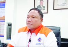 DPWH engineer shifts accountability on creek project to regional office “The primary causes of flooding… were the presence of informal settlers along the creek and the evident lack of solid waste management which blocked the flow of water,” says Iloilo City District Engineering Office (DPWH-ICDEO) officer-in-charge District Engineer Roy Pacanan, referring to last month’s severe flooding in several barangays.