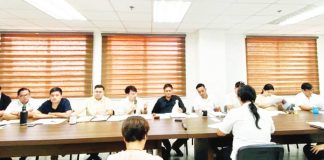 Councilors of Iloilo City hold a quad-committee hearing on and the Department of Public Works and Highways – Iloilo City District Engineering Offic’s waterway projects and their possible links to recent flooding — an inquiry marked by the absence of District Engineer Roy Pacanan, who is facing the prospect of being declared persona non grata for snubbing the probe. MA. THERESA LADIAO/PN