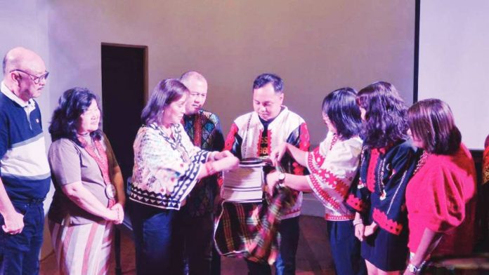 neljoy IP copy Sen. Loren Legarda (third from left) joins authors, editors, and cultural advocates in ceremonially presenting copies of Panagway: The Ati in the Narratives and the Archives and Bádbad: Untangling Archived Knowledges on Panay Bukidnon Life and Culture during a book launch on Aug. 9, 2025, at the Pagwa Performing Arts Hall, Museum of Arts and Cultural Heritage, University of the Philippines Visayas in Iloilo City. The event celebrated the rich heritage of the Ati and Panay Bukidnon peoples of Panay and Guimaras. UNIVERSITY OF THE PHILIPPINES VISAYAS PHOTO