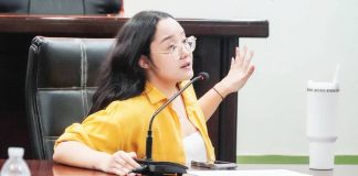 “Bal-an ta man two years are not enough. Subong pa lang ang aton mga projects, especially given sa akon barangay manug-manifest pa lang ina, wala pa gani naumpisa,” says Liga ng mga Barangay (LNB) Iloilo president and ex-officio Provincial Board member Amalia Victoria Debuque. She supports the postponement of the barangay and Sangguniang Kabataan elections to November 2026. NELJOY GALIGAO/PN