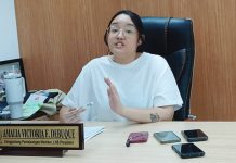 “The Provincial Liga Office is committed to providing essential medical and burial assistance to all barangay officials across the province of Iloilo. This initiative demonstrates our dedication to ensuring that our barangay officials receive timely and effective support without the burden of lengthy and complicated application processes,” says Liga ng mga Barangay Iloilo Chapter president and ex-officio Provincial Board member Amalia Victoria Debuque. NELJOY GALIGAO/PN