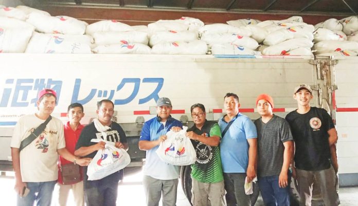 pagcor1_resized Philippine Amusement and Gaming Corporation representatives turn over a total of 2,500 food and non-food relief packs to representatives of the 2nd District of Batangas on July 26, 2025.