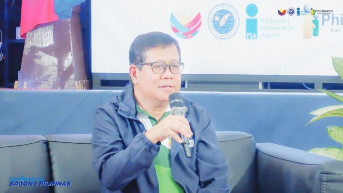 philhealth_resized Philippine Health Corporation (PhilHealth) Region 6 head Lazaro T. Tabsing encourages members to maximize their benefits under the PhilHealth Yaman ng Kalusugan Program (YAKAP). PIA WESTERN VISAYAS/FACEBOOK PHOTO