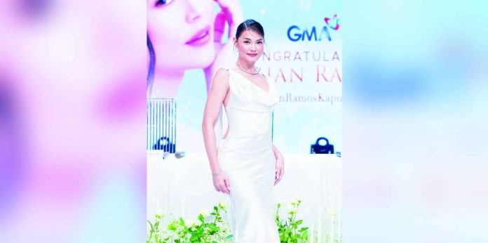 RHIAN RAMOS