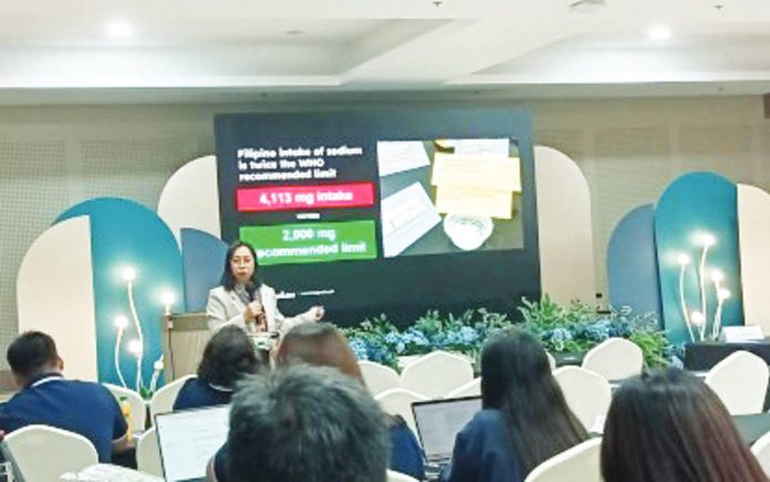 sodium_resized Jeline Marie Corpuz, head of Food Policy Development and Advocacy at Imagine Law, underscores the urgent need for policies that promote a healthier food environment during a Department of Health media forum in Iloilo City. She warned that excessive sodium intake is fueling hypertension, heart disease, and chronic kidney disease among Filipinos. PNA
