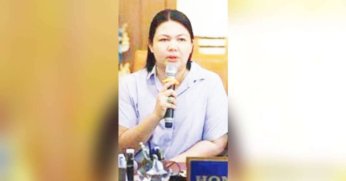 time-bound copy_superimposed “I am only 45 days into my term as mayor and I have already received multiple complaints, many through formal letters, chats, or text messages from affected consumers,” says Mayor Raisa Treñas, referring to Iloilo City’s water supply and distribution problem.
