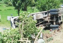 A driver and his helper were unharmed when their truck figured in a road accident on Monday, Aug. 11, 2025, in Barangay Jaguimitan, Passi City, Iloilo. AISA GRACE PALCIS PHOTO