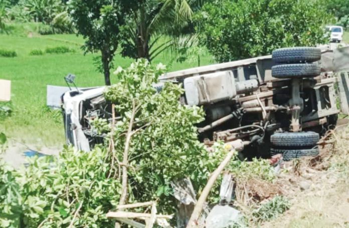 truck accident A driver and his helper were unharmed when their truck figured in a road accident on Monday, Aug. 11, 2025, in Barangay Jaguimitan, Passi City, Iloilo. AISA GRACE PALCIS PHOTO
