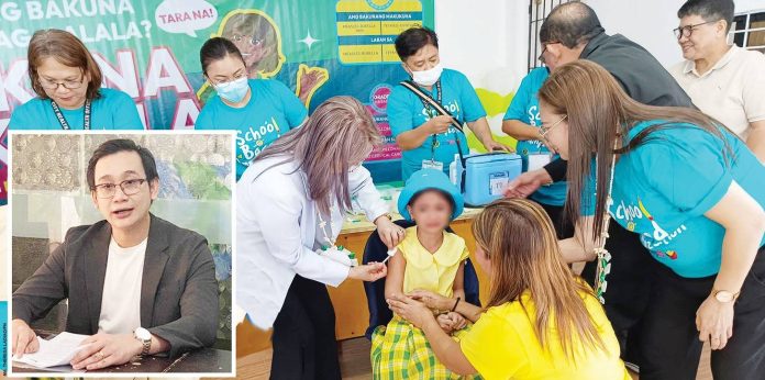 vax-hesitancy (1) “Some parents are afraid of adverse events following immunization, but we always assure them that our vaccines are safe, effective, and free. These are all approved by the Food and Drug Administration and even by the World Health Organization,” says Dr. Jose Martin Atienza, the National Immunization Program coordinator at the Department of Health - Region 6. MA. THERESA LADIAO/PN, ILOILO CITY HEALTH OFFICE