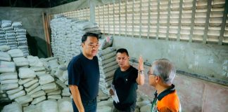 Bacolod City’s Mayor Greg Gasataya (left) personally conducted an inspection on Sept. 6, 2025 which revealed the unused and solidified 4,686 bags of cement stored at the Bacolod City College compound in Barangay Taculing and another 100 bags in a warehouse in Barangay Alijis. MAYOR GREG GASATAYA/FB PHOTO