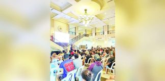 The Bacolod City Government, led by Mayor Greg Gasataya, held a consultation meeting with the fire victims of Barangay 27 and discussed the next steps in rebuilding their homes and potential partnerships with the Department of Human Settlements and Urban Development for long-term development. MAYOR GREG GASATAYA/FACEBOOK PHOTO