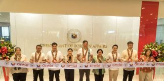 Antique’s Gov. Paolo Javier and Cong. AA Legarda lead the ribbon-cutting of the DFA Consular Office’s new location at CityMall San Jose de Buenavista, which opened on September 12, 2025. PROVINCE OF ANTIQUE PHOTO