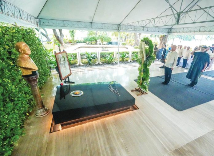 Yesterday, September 11, 2025 was the 108th birth anniversary of late President Ferdinand E. Marcos Sr. On September 10, the Office of the Presidential Adviser on Peace, Reconciliation and Unity offered a wreath at his tomb at the Libingan ng mga Bayani in Taguig City. The activity was part of this year’s observance of the National Peace Consciousness Month. PNA